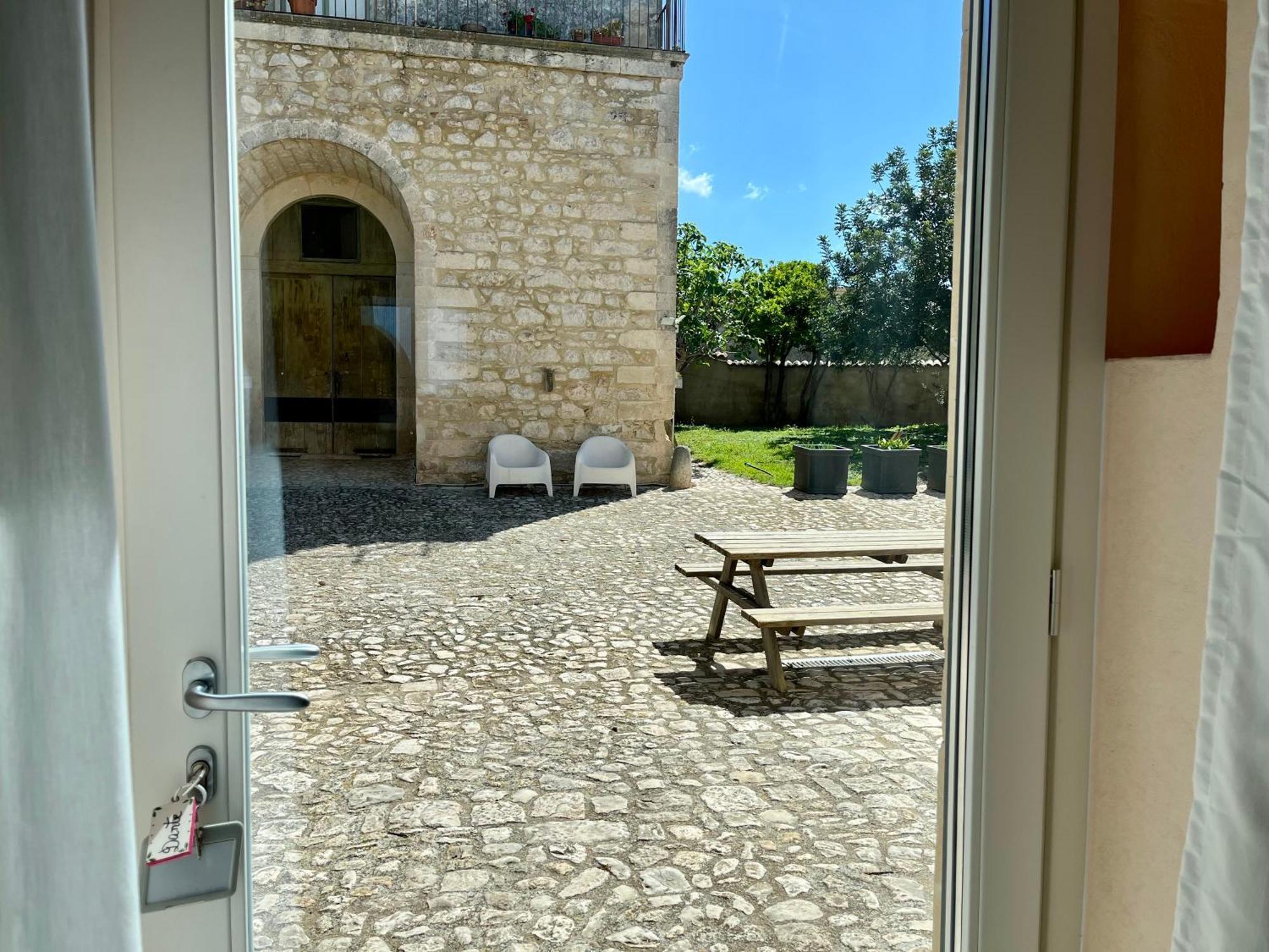 Bed and Breakfast Dimora Di Dante Chiaramonte Gulfi Zewnętrze zdjęcie